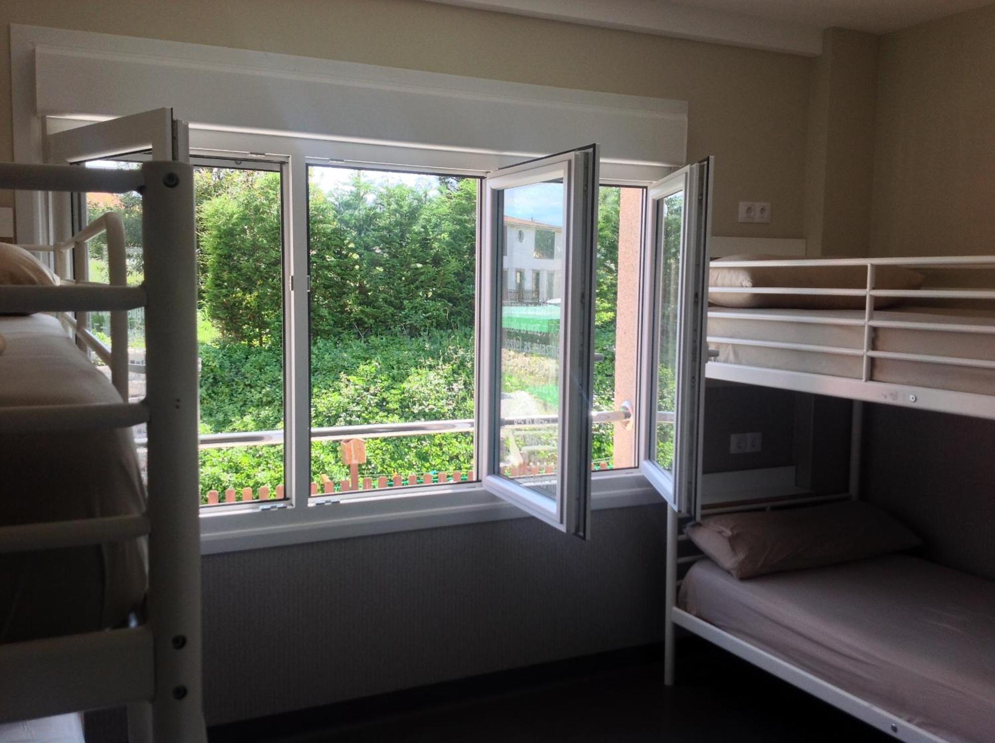 Albergue As Eiras Lires Rom bilde